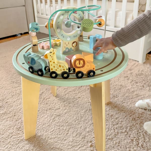 TOOKY TOY Montessori-tyylinen puinen aktiviteettipöytä palloradalla