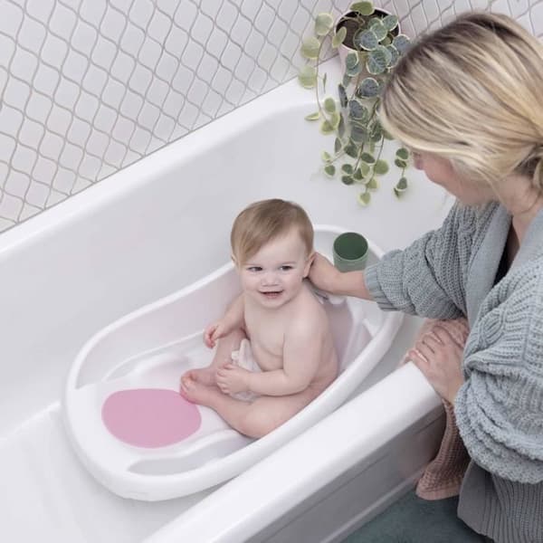 INGENUITY Deluxe rosa babybadkar, från födseln till 3 år med babyhängmatta ingår