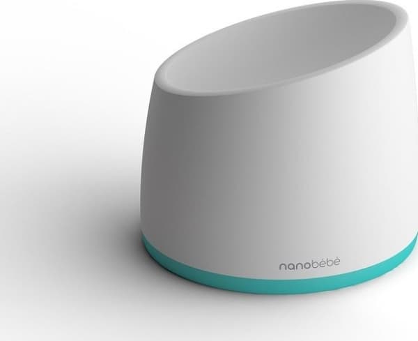 Nanobebe A container for warming bottles/bags