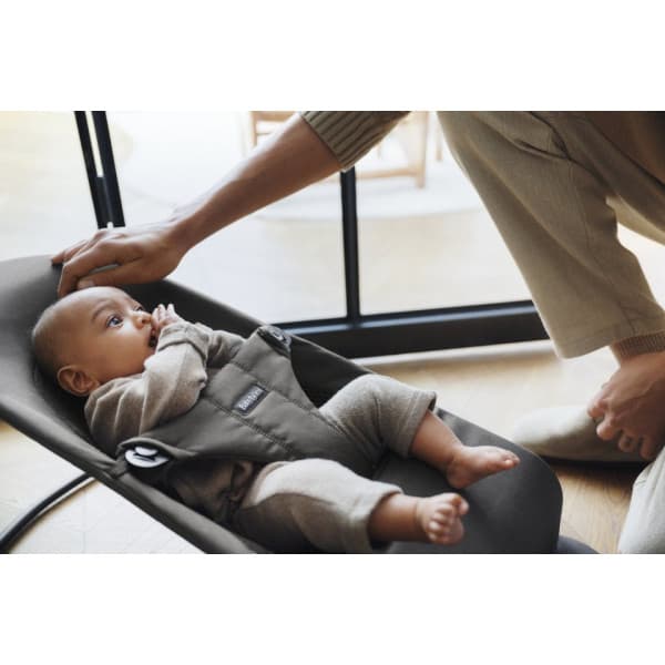 BabyBjörn Bouncer Balance Soft Woven Mélange sitteri, Dark Grey/Grey