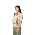 Pikkukuva 10 / 10: Ergobaby Vauvan Kantolaukku Embrace Newborn Soft Air Mesh Beige