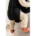 Miniatyrbillede 8 af 10: BabyBjörn Mini Woven -bæresele, black