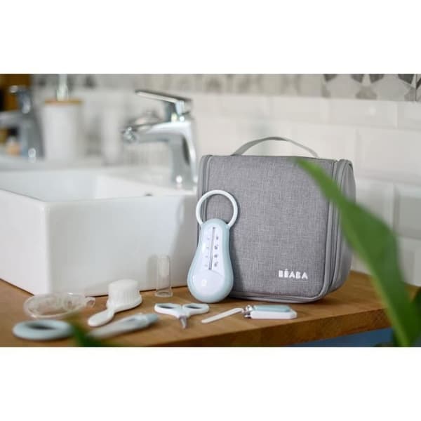 BÃ ABA Nomad babynecessär, 9 tillbehör, grönblå