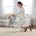 Miniatyrbillede 2 af 5: INGENUITY Comfort 2 Go™ Kompakt Gynge - Imaginative Forest