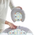 Miniatyrbillede 4 af 6: INGENUITY Morrison Baby Bouncer - Bue med aftageligt udviklingslegetøj, 8 melodier, beroligende vibrationer, aftagelig justerbar hovedstøtte