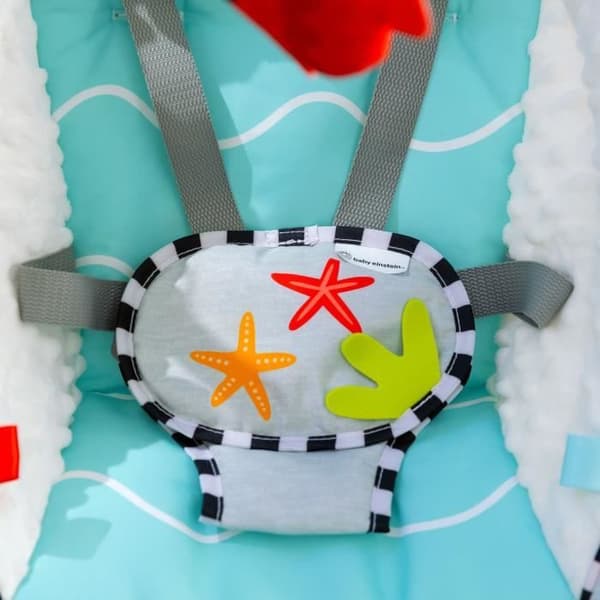 BABY EINSTEIN Ocean Explorers gynge. let og kompakt. 180° drejeligt sæde. inklusive legetøj. Curious Comfort-model