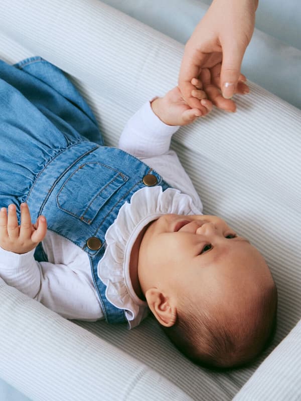 Name it Baby Body Vit med Volang, Storlek 74