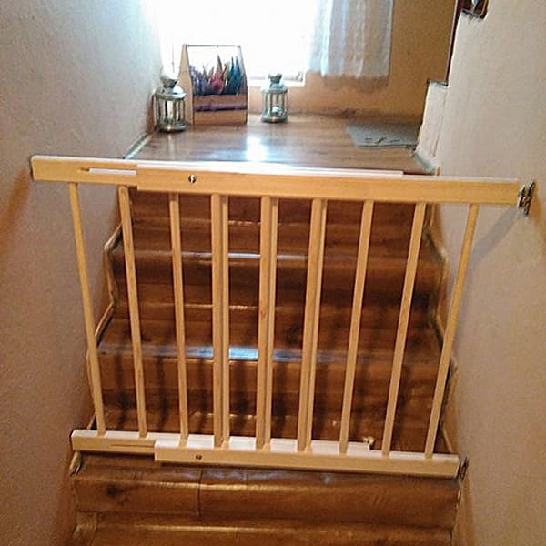 Justerbar trähundgrind - 72-122 cm bredd, 92 cm höjd, för inom- och utomhusbruk
