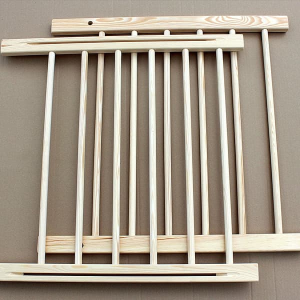 Justerbar trähundgrind - 72-122 cm bredd, 92 cm höjd, för inom- och utomhusbruk