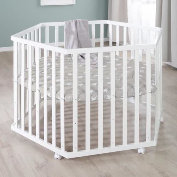 ROBA LITTLE STARS Hegaxonal Baby Lekhage - Justerbar Höjd - Vadderat Överdrag - Bromsade Hjul - Vitlackerat Trä - Stjärnmönster