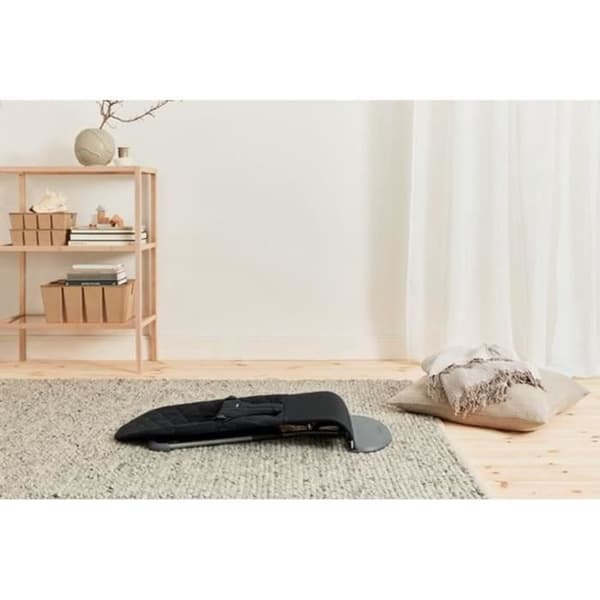 BabyBjörn Bouncer Bliss Classic Cotton Duvet Black & Play Bow Naughty Eyes Svart Vit
