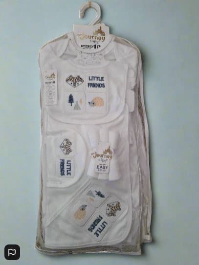 100% Cotton Baby Gift Set – 10 Essential Items for Newborns