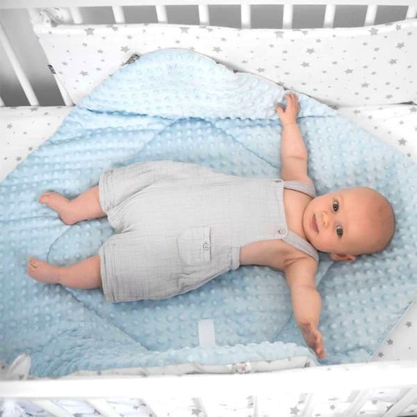 STELLA minky swaddling filt