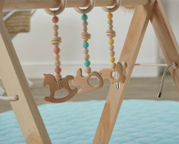 Kinder Valley Handgjorda babygym (från 0 månader)