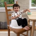 Pikkukuva 4 / 6: BABY EINSTEIN SuperSeat 3 in 1, Aktiivituoli - Turvakorokepöytä leikkikaarilla ja interaktiivisilla leluilla