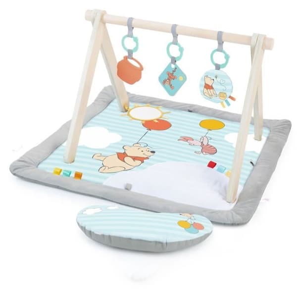 DISNEY BABY -WINNIE- Babylegemåtte, foldbar træbue med sensorisk legetøj, spejl