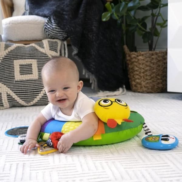Moniaistillinen aktiviteettityyny vatsalla olemiseen - BABY EINSTEIN - Cal-a-Pillow - Lapset 0 kuukauden iästä alkaen