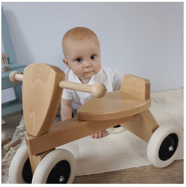 Egmont Toys - Gåstol i naturligt trä