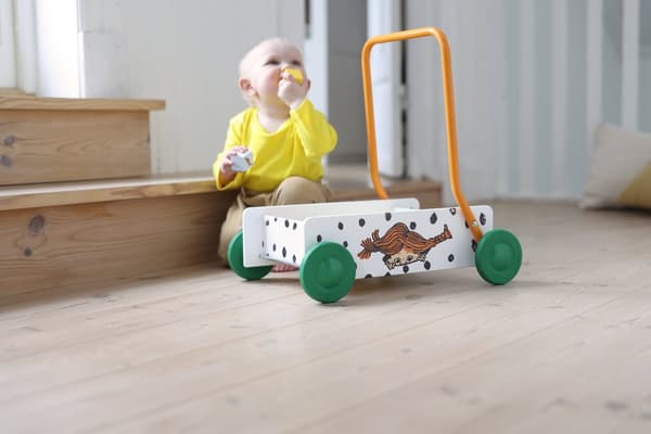 Pippi Lära Gå Vagn Micki