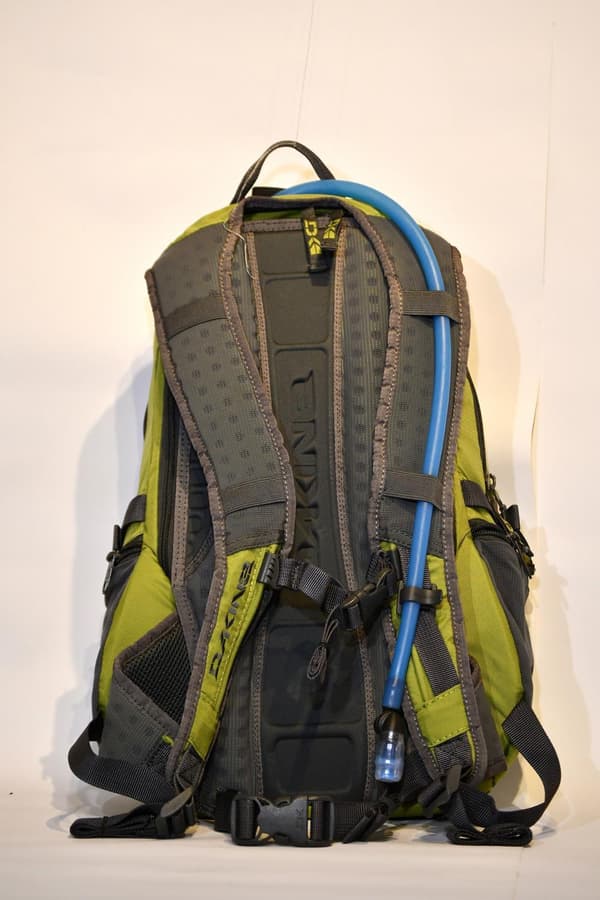 DAKINE AMP 18L +  NALGENE FLOWLOCK 3L, vätskeryggsäck för cykel mm