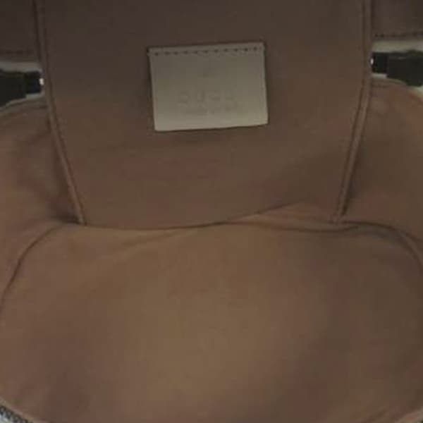 Pre-owned Gucci Mini GG Marmont Matelasse Leather Round Backpack White