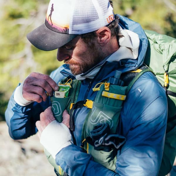 ULTIMATE DIRECTION FASTPACK 40