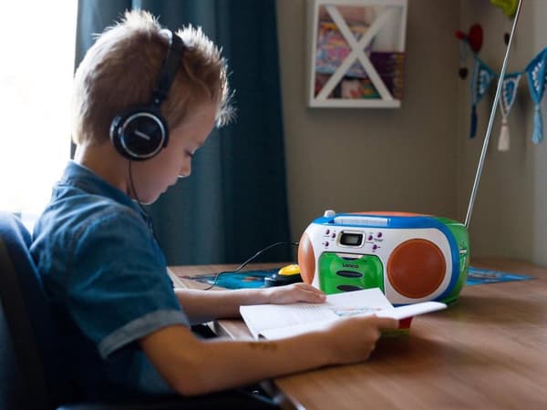 Lenco SCD-971 - Kannettava radio kasettisoittimella - Lapset
