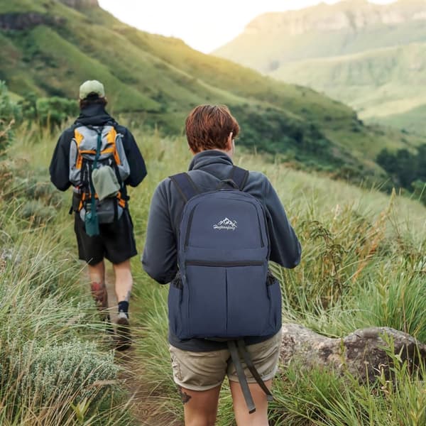 Ryggsekk ultralett ammenleggbar 36L unisex Tursekk vanntett utendørs dagstursekk for camping, fotturer, reiser, klatring og mye mer