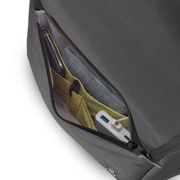 Ryggsäck - DICOTA - BACKPACK Motion - Svart - Ekologisk - För PC 13-15.6"