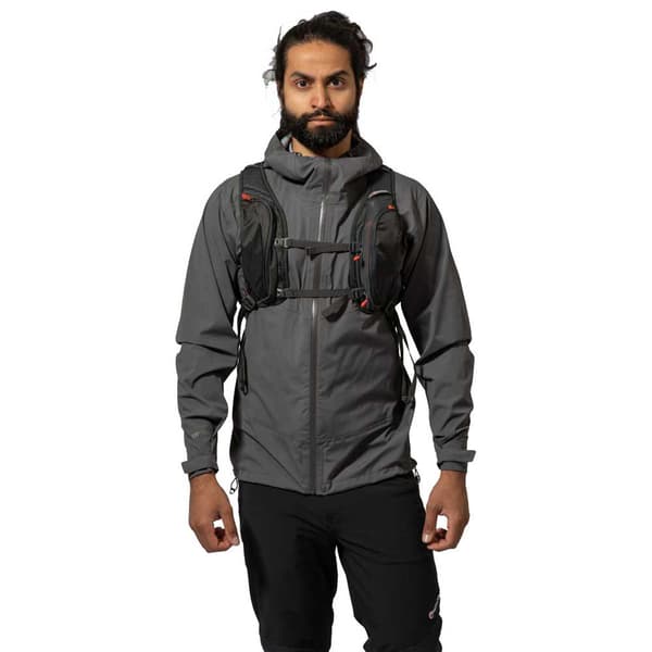 Montane Rygsæk Trailblazer 8l Sort