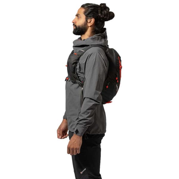 Montane Rygsæk Trailblazer 8l Sort