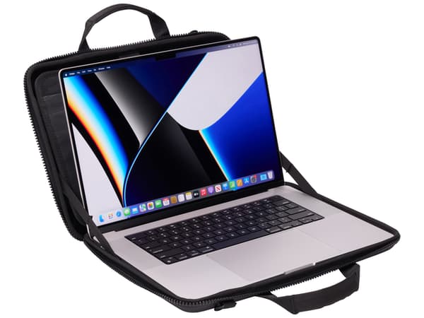Thule | TGAE-2357 | Gauntlet 4 Attaché | Sleeve | Black | 15 "