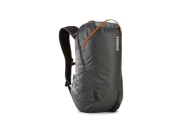 Thule Stir 18L hiking backpack obsidian (3204088)
