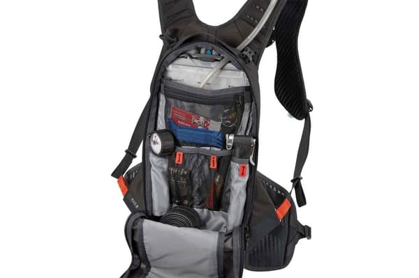 Thule 3796 Rail Hydration Pack 8L Covert