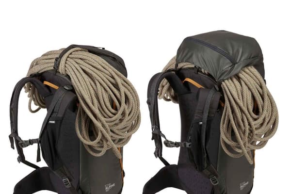 Thule 4502 Stir Alpine 40L Hiking Backpack Obsidian