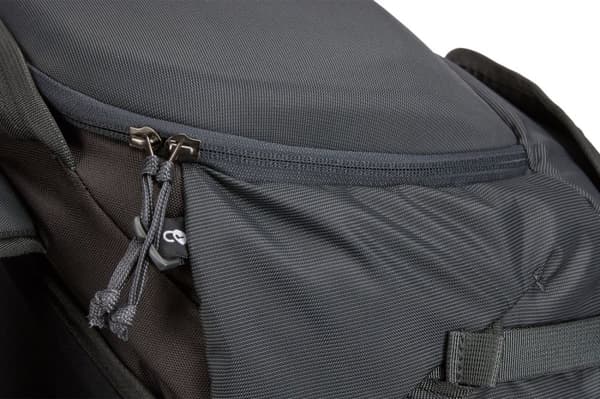 Thule 3733 Landmark 70L Womens Backpacking Pack Dark Bordeaux