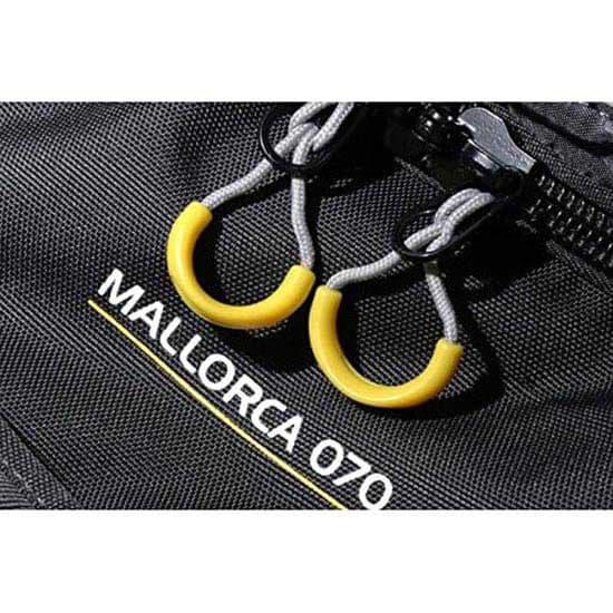 Caribee Reppu Mallorca 80l Musta