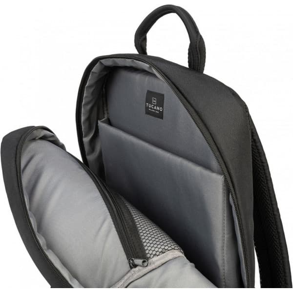 Tucano Global -tietokonereppu 15.6", musta