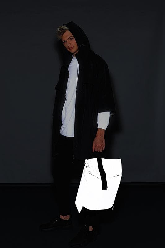 Bagbase Reppu, heijastava, musta 15L