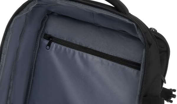 Velký, voděodolný, cestovní batoh s prostorem pro notebook - Peterson