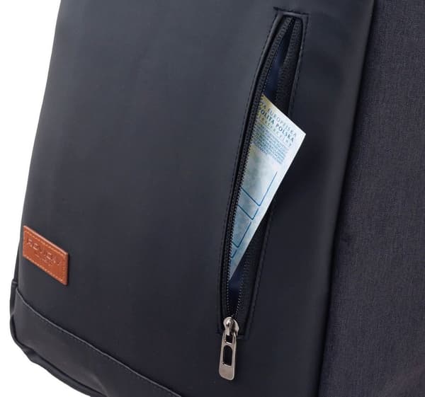 Velký, prostorný batoh s prostorem pro notebook do 15 palců - Rovicky
