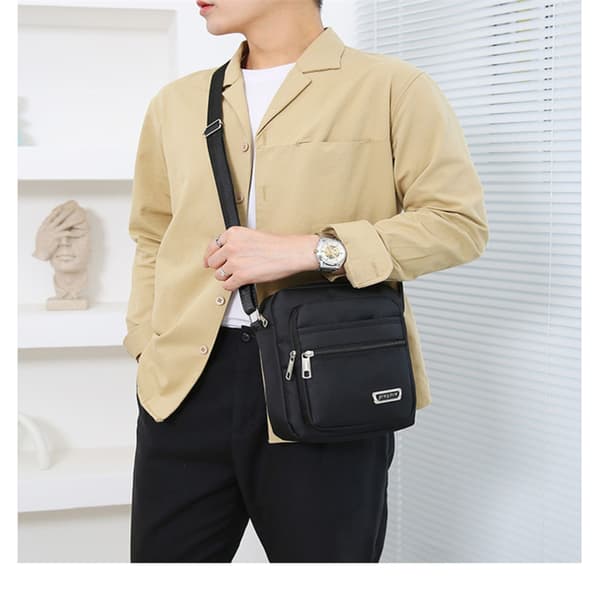 INF Crossbody-väska i nylon för män - Lätt och vattentät Six zippers