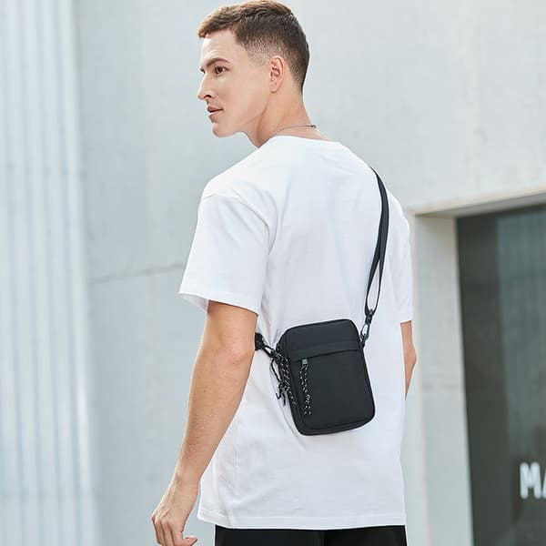 INF Crossbody-telefonväska för män - Lätt och snygg 0