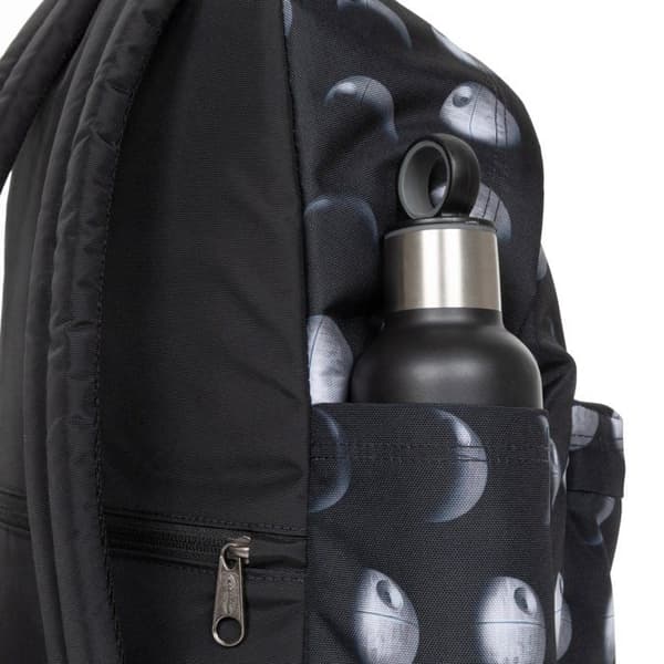 Ryggsäck - Eastpak - Day Pak'r 1Q2 SW - Svart - Star Wars - Vadderad för bärbar dator 13 tum