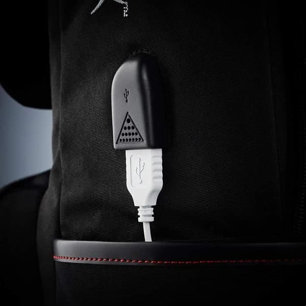 HyperX Merch HyperX Raider Ryggsäck Svart Medium - 4897076691326