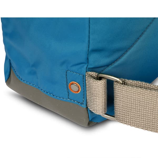 Roka London Bantry B Recycled Nylon Ryggsäck Blå M