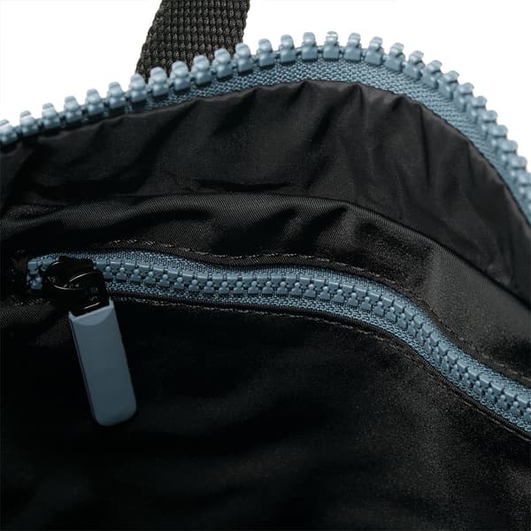 Roka London Canfield B Ryggsäck Svart S