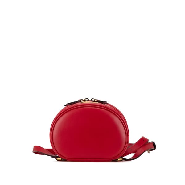 Pre-owned Gucci GG Marmont Round Matelasse Leather Backpack Red