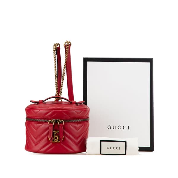 Pre-owned Gucci GG Marmont Round Matelasse Leather Backpack Red