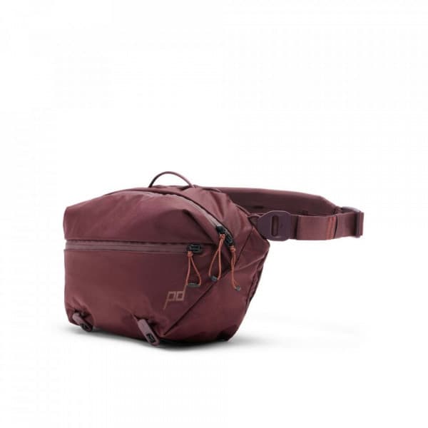 Peak Design Outdoor Sling 7L -ristivartalolaukku, punainen kuunpimennys